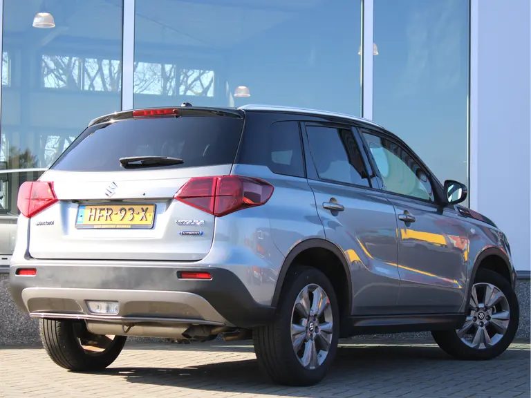 Suzuki Vitara 1.5 Hybrid Select AllGrip Automaat Multimediasysteem, Cruise control adaptief, Climate control, Parkeercamera, Stoelverwarming afbeelding 4