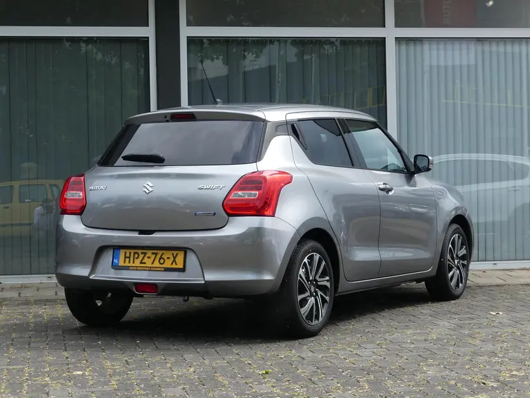 Suzuki Swift 1.2 Style Smart Hybrid AUTOMAAT Cruise Control, Navigatie, Apple Carpl/Andr Auto afbeelding 4