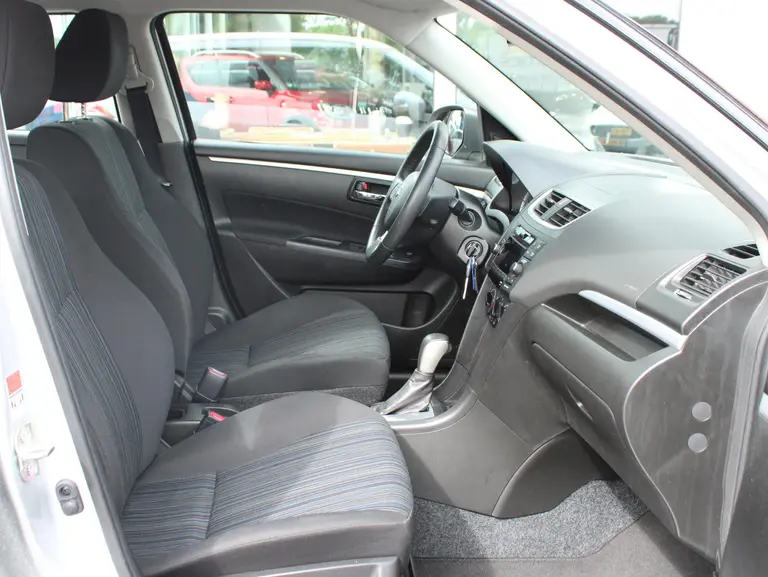 Suzuki Swift 1.2 Exclusive Automaat afbeelding 8