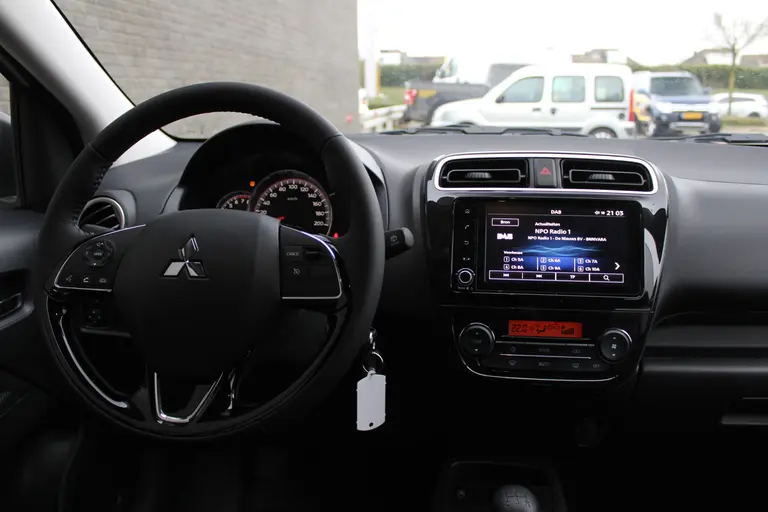 Mitsubishi Space Star 1.2 Dynamic Cruise/Climate control, Camera, Apple Carplay/Android auto, 14" LM velgen afbeelding 23