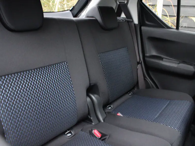 Suzuki Ignis 1.2 Smart Hybrid 83PK Style 6 jaar Garantie! Navigatie, Keyless, Climate en Cruise-Control afbeelding 10