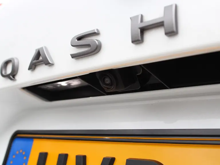 Nissan QASHQAI Tekna Plus 1.3 MHEV 158PK Xtronic Automaat Navigatie, Rondomzichtcamera, Keyless, Panoramadak, Leder, Elektrische Kofferbak, Stoelverwarming, Massage afbeelding 12