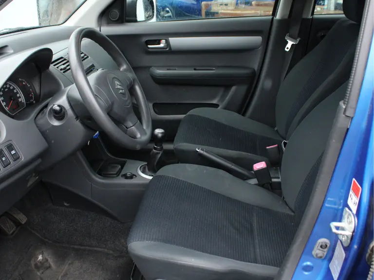 Suzuki Swift 1.3 Xpression 5-Deurs 17" Lichtmetalen Velgen, Radio/CD Speler, Airco, Dealeronderhouden afbeelding 16