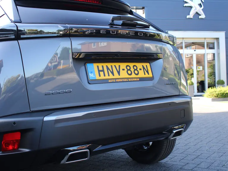 Peugeot 2008 GT 1.2 Hybrid 145PK Automaat Navigatie, Camera 360, Adaptieve cruise control, Lichtmetalen velgen afbeelding 10