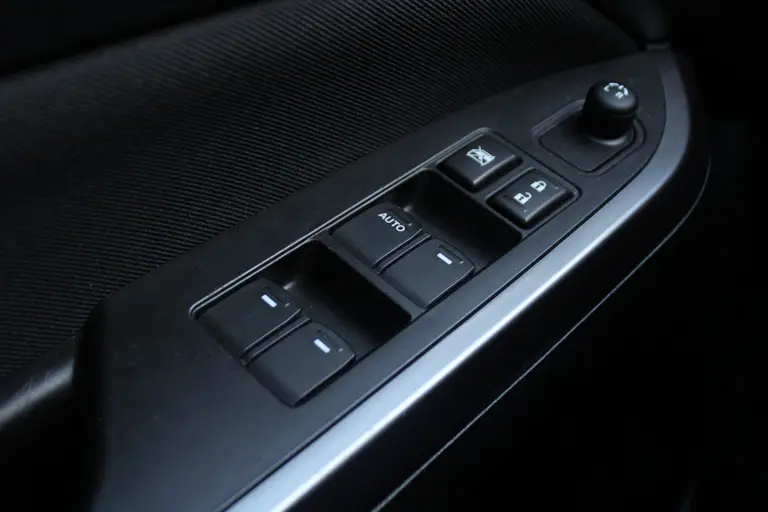 Suzuki Vitara 1.4 Boosterjet Select 141PK Automaat Achteruitrijcamera, Cruise Control, Voorstoelen Verwarmd, afbeelding 34
