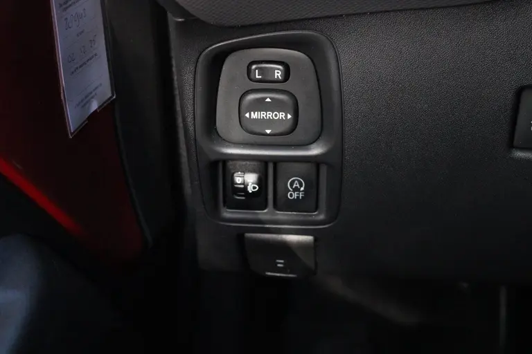 Peugeot 108 Allure 1.0 e-VTi 72PK 5DRS Climate control, Dimlicht Automatisch, Apple Carplay, Android Auto afbeelding 33