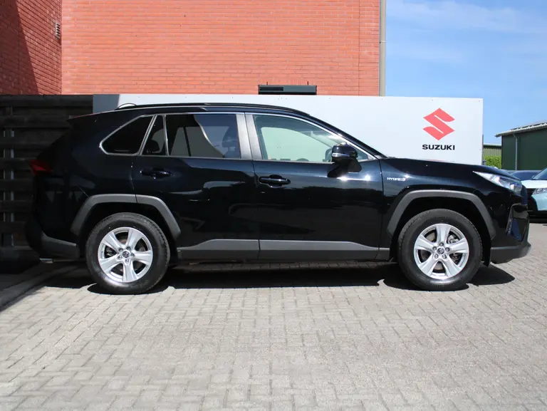 Toyota RAV4 2.5 Hybrid AWD Style 1.650 KG Trekgewicht, stuur- Camera, Parkeersensoren voor en achter afbeelding 12
