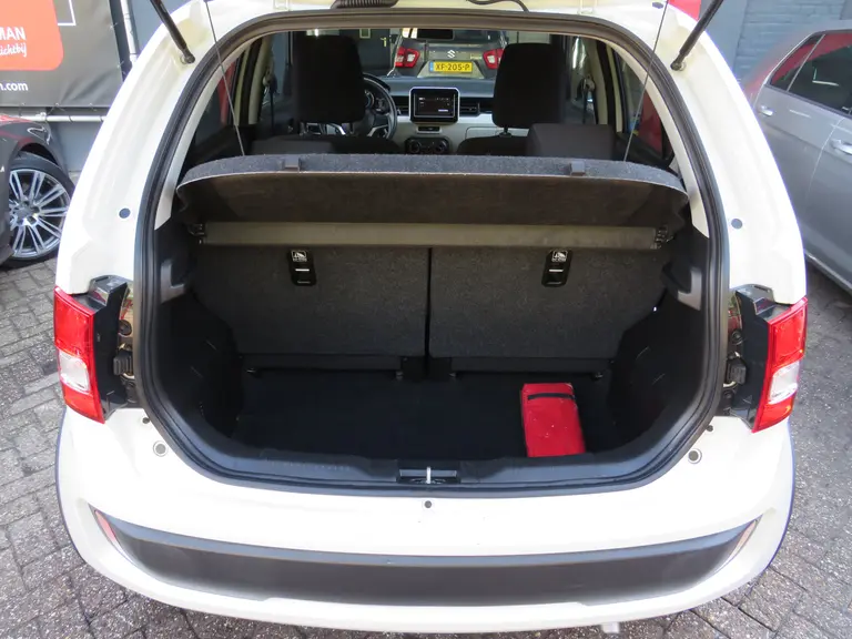 Suzuki Ignis 1.2 Select 1e Eigenaar, Dealer onderhouden, Achteruitrijcamera, Carplay en Stoelverwarming! afbeelding 10