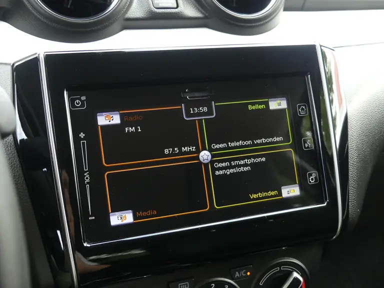 Suzuki Swift 1.2 Select Smart Hybrid Automaat Apple Carpl/Andr Auto, Airco, Cruise Control afbeelding 17