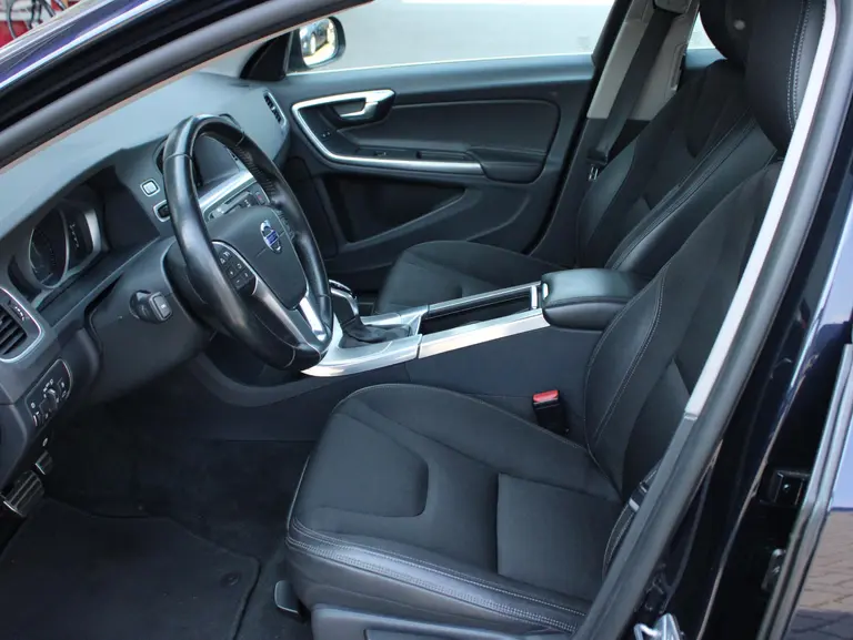 Volvo S60 1.5 T2 Nordic+ Automaat afbeelding 30