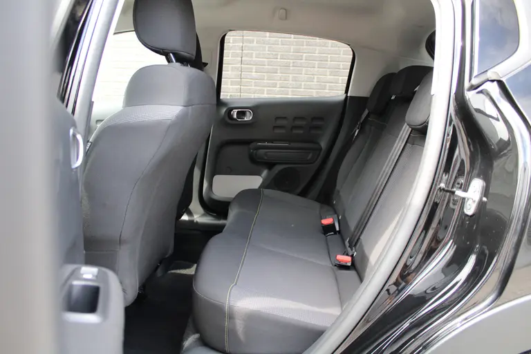 Citroën C3 1.2 PureTech Max 110pk, Automaat, Keyless Entry/Start, Airco, DAB, CruiseControl afbeelding 11