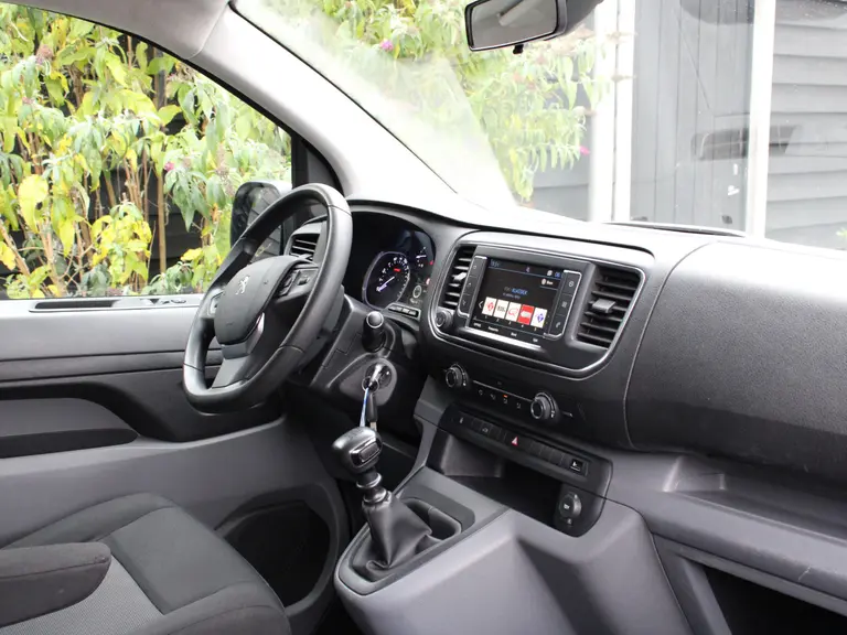 Peugeot Expert Premium Pack 2.0 BlueHDI 120PK 231C Navigatie, Parkeersensoren Achter, Cruise Control, Airco, Bluetooth, Grip Control afbeelding 12