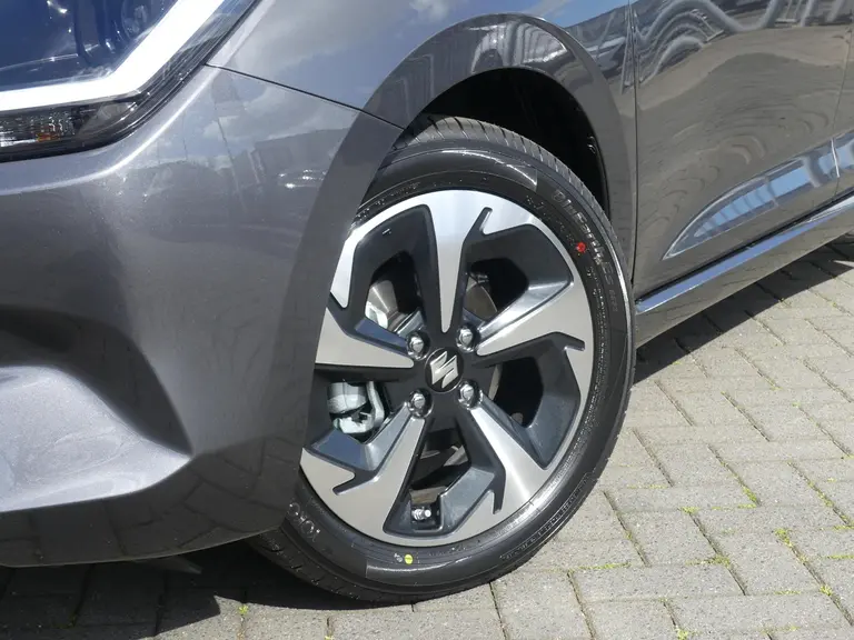 Suzuki Swift 1.2 Style Smart Hybrid, Automaat CVT Navigatie, Stoelverwarming, Camera, Apple CarPlay, Android Auto afbeelding 27
