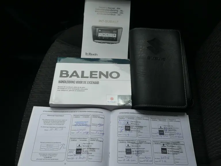 Suzuki Baleno 1.2 Exclusive All seasen banden, Dealer o.h., Airco, Stoelverwarming, afbeelding 28