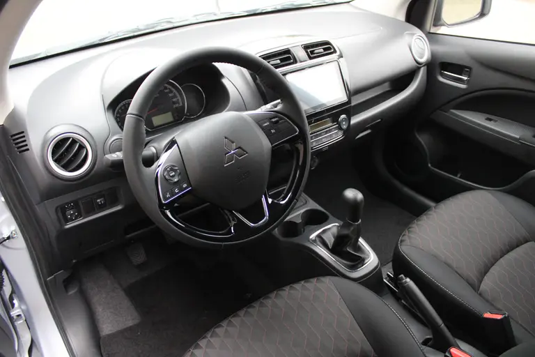 Mitsubishi Space Star 1.2 Dynamic Cruise/Climate control, Camera, Apple Carplay/Android auto, 14" LM velgen afbeelding 10