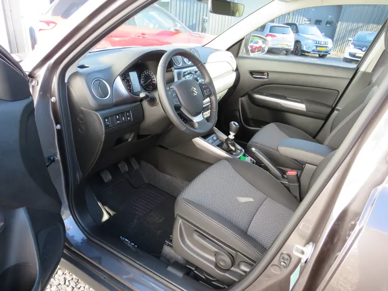 Suzuki Vitara 1.4 Boosterjet Select Smart Hybrid, NIEUWE Auto Draadloos Carplay en 6 jaar Garantie! afbeelding 8