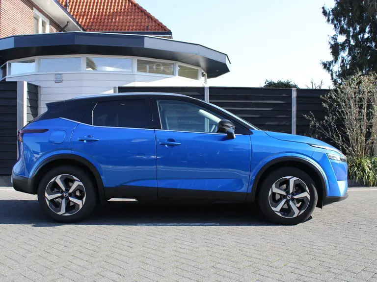 Nissan QASHQAI 1.3 MHEV 140PK Premiére Edition Navigatie, Keyless, Rondomzicht Camera, Stoel, Stuur en Voorruitverwarming, Panoramadak afbeelding 6