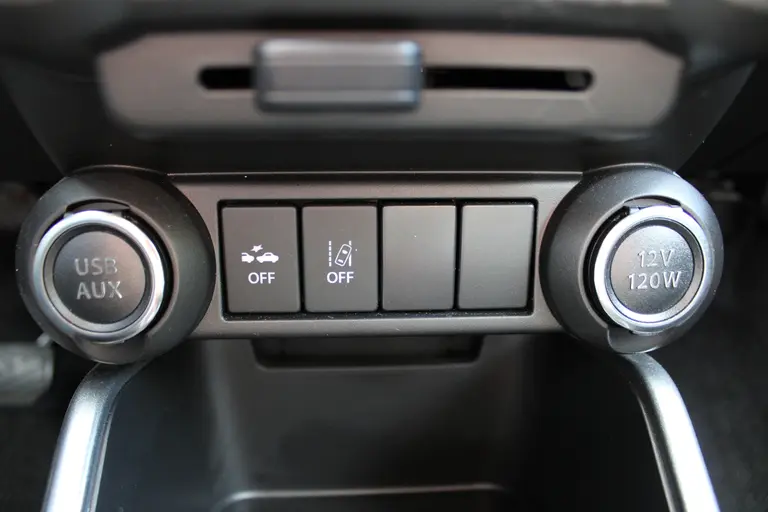 Suzuki Ignis 1.2 Smart Hybrid Select, Automaat, All-Seasonbanden, Applecarplay/Androidauto en Hoge instap! afbeelding 21