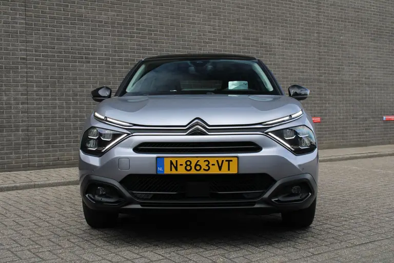 Citroën Ë-C4 Shine 50 kWh Automaat, Navigatie, Airco, Applecarpl./Andr. Auto, achteruitrijcamera afbeelding 7