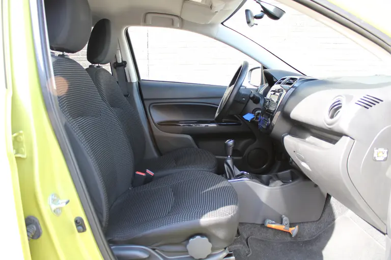 Mitsubishi Space Star 1.0 Bright Elektr. ramen, Start/stop, 14'' inch LM velgen, ClimateControl, Privacy Glass afbeelding 19