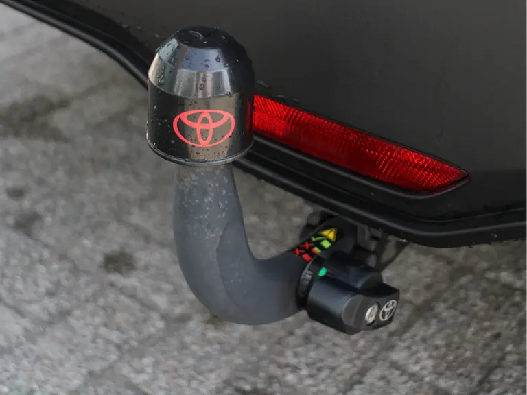 Toyota C-HR 1.8 Hybrid Dynamic Automaat Navigatie, Cruise Control Adaptief, Parkeersensoren Voor en Achter, Airco Automatisch afbeelding 8