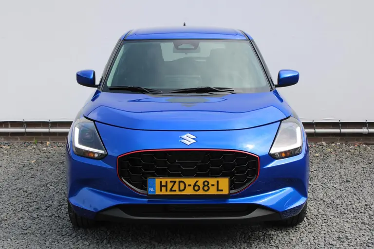 Suzuki Swift 1.2 Select Smart Hybrid , 17 inch LM-Velgen, Special Edition! afbeelding 2