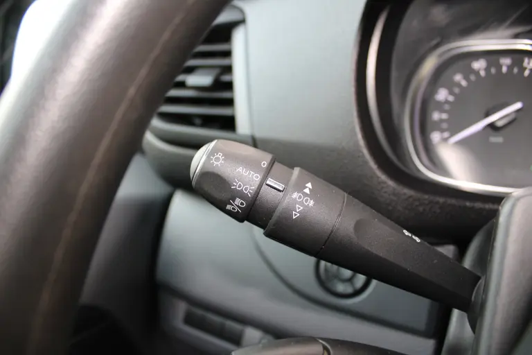 Citroën Jumpy 2.0 BlueHDI 120 XL Driver Trekhaak, Navigatie, Airco, Dodehoek detector, Camera, Laadruimte betimmering, Parkeer sensoren afbeelding 15
