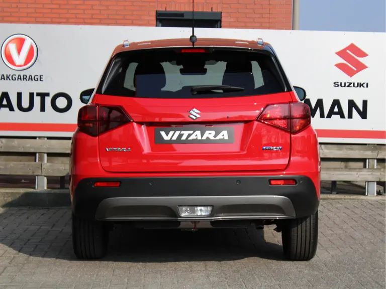 Suzuki Vitara 1.5 Hybrid Style 115PK Automaat Panoramadak, Navigatie, Parkeersensoren V en A, Stoelverwarming, Achteruitrijcamera afbeelding 17