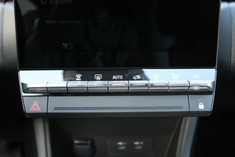 Mitsubishi ASX 1.3 DI-T Intense+ FACELIFT 2024! CruiseControl, Applecarplay./Android auto, dodehoek detectie afbeelding 20