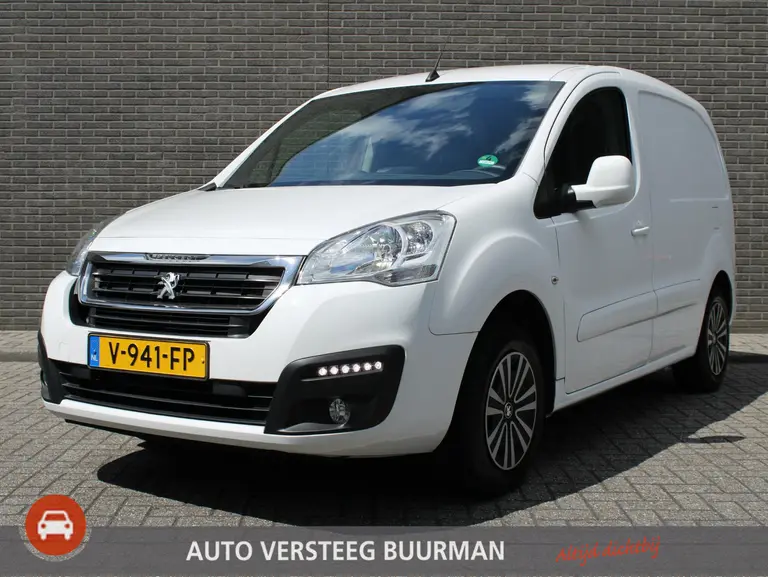 Peugeot Partner 120 1.6 BlueHDi 75 L1 Première Trekhaak, Parkeersensor achter, Cruise Control, Airco afbeelding 1