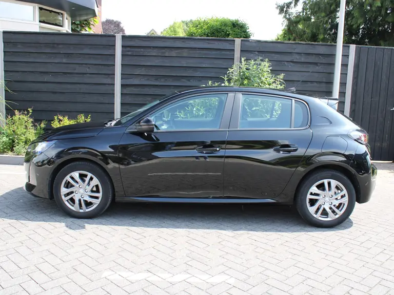 Peugeot 208 Active 1.2 PureTech 100PK Parkeersensoren, Navigatie, Airco, Apple Carplay, Android Auto afbeelding 4