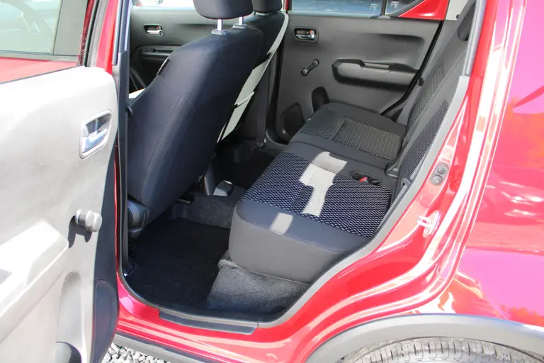 Suzuki Ignis 1.2 Smart Hybrid Allgrip Select, Dealer onderhouden, Camera, Applecarplay/Androidauto afbeelding 10