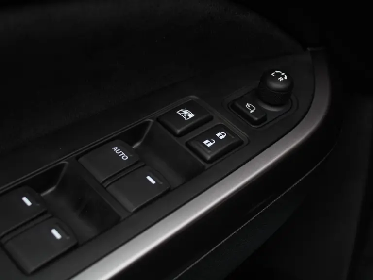 Suzuki Vitara 1.5 Hybrid Style Automaat Nieuw Met 6 Jaar Garantie, Achteruitrijcamera, Navigatie, Stoelverwarming afbeelding 36
