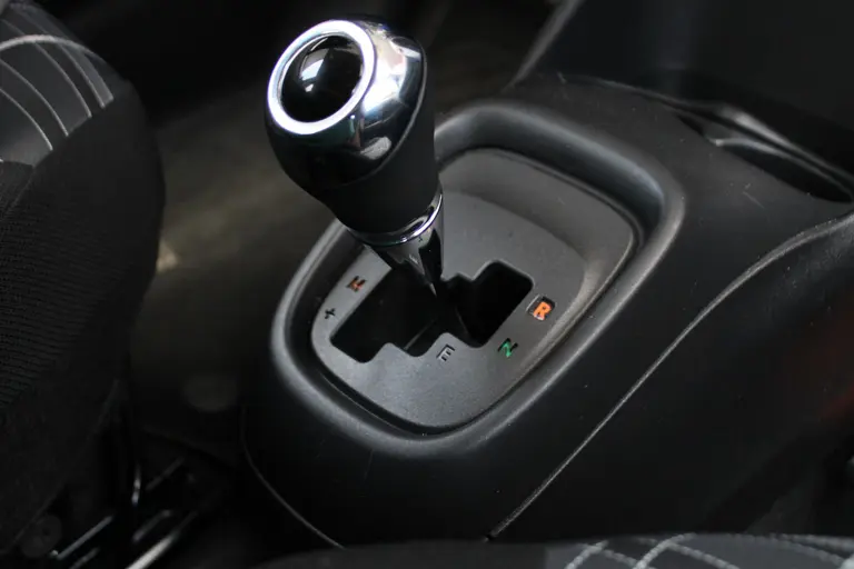 Peugeot 108 1.0 e-VTi Active Automaat Apple Carplay/Android Auto afbeelding 21