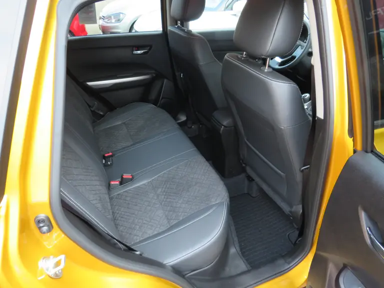 Suzuki Vitara 1.4 Boosterjet Style Smart Hybrid, SPECIAL, 19 inch, Treeplanken, 6 Jaar GARANTIE!! afbeelding 10