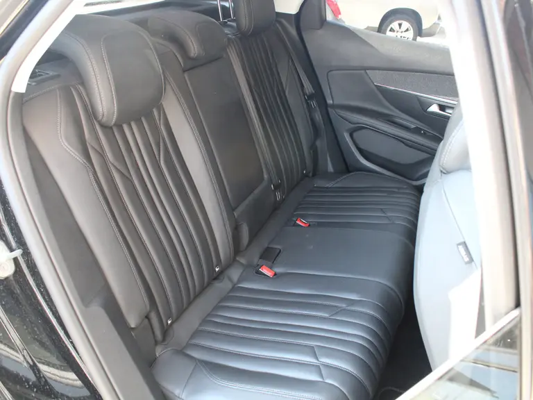 Peugeot 3008 1.2 PureTech 130PK Première Lederen bekleding, Stoelverwarming voor, Navigatie en Elektrische Achterklep afbeelding 27