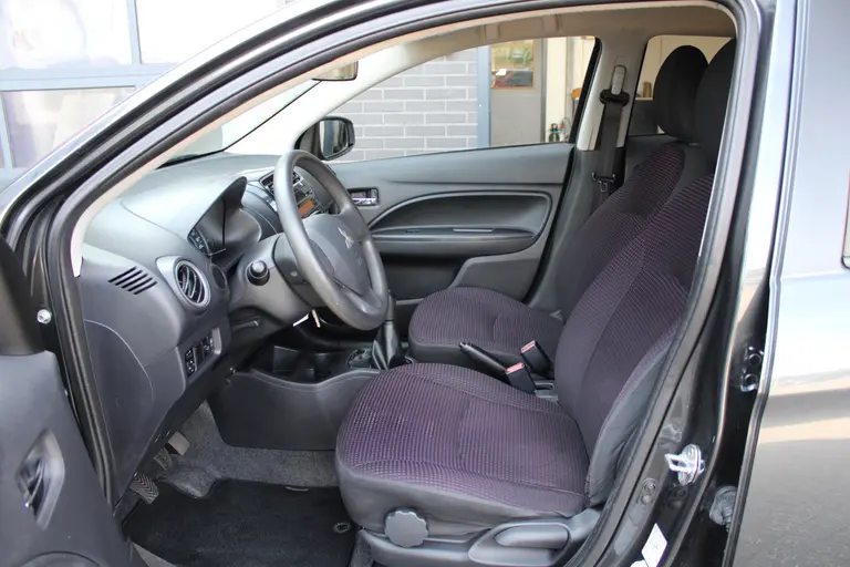 Mitsubishi Space Star 1.2 Intense+ Airco, Elek.bediende ramen en spiegels, Radio/CD, Privacy Glass, LM Velgen, afbeelding 9