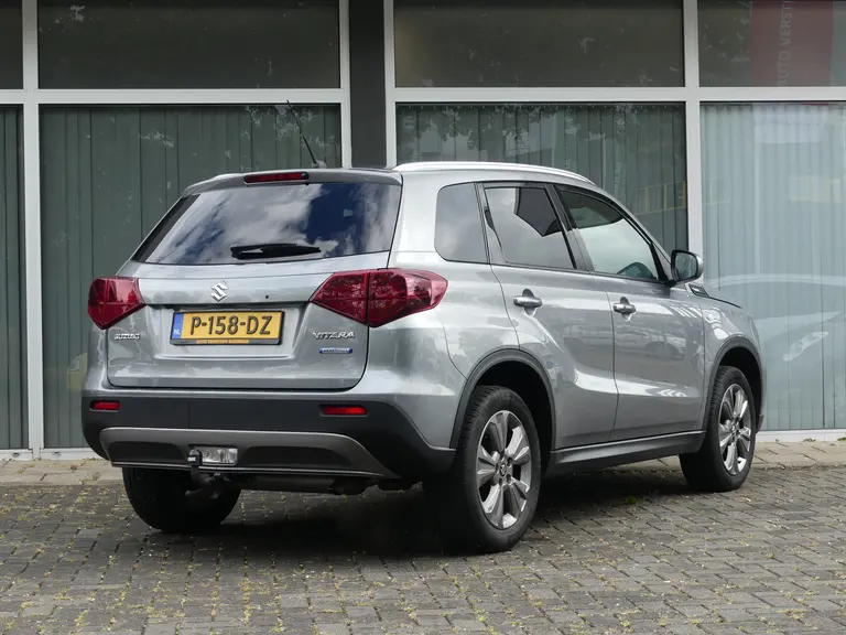 Suzuki Vitara 1.4 Boosterjet Select Smart Hybrid Automaat Trekhaak, Navigatie, Cruice & Climate control afbeelding 4