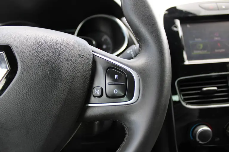 Renault Clio 0.9 TCe Limited , Cruise Control en Navigatie en maar 54000 km!! afbeelding 20