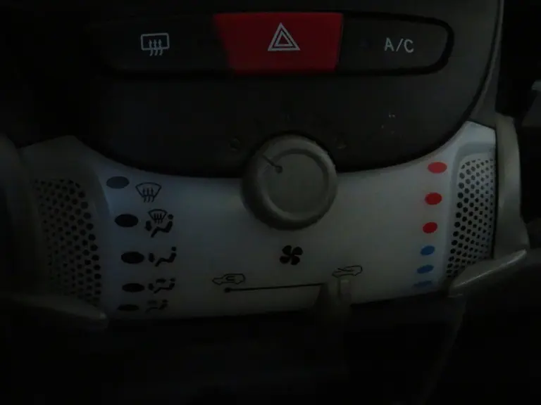 Citroën C1 1.0-12V Ambiance, Automaat, met Parkeersensoren! Dakspoiler LM-Velgen en nieuwe Koppeling! afbeelding 16