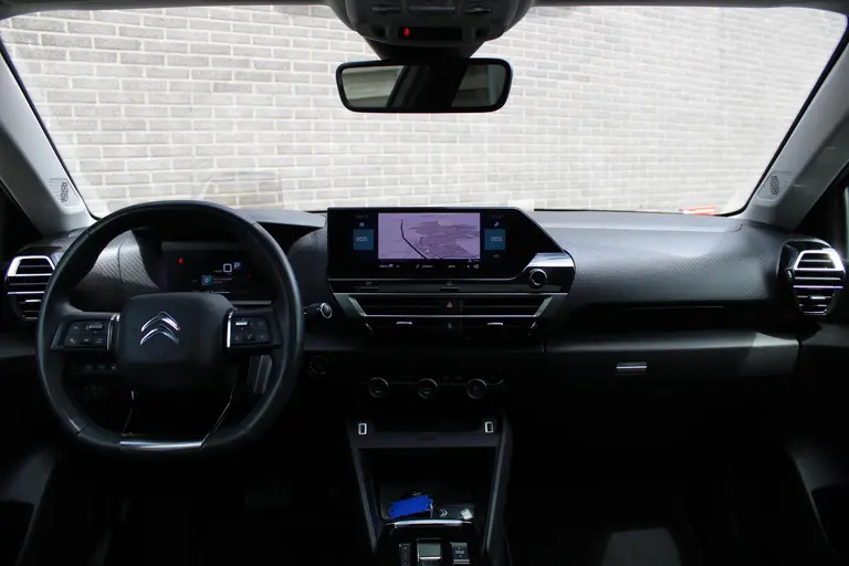 Citroën Ë-C4 Shine 50 kWh Automaat, Navigatie, Airco, Applecarpl./Andr. Auto, achteruitrijcamera afbeelding 8
