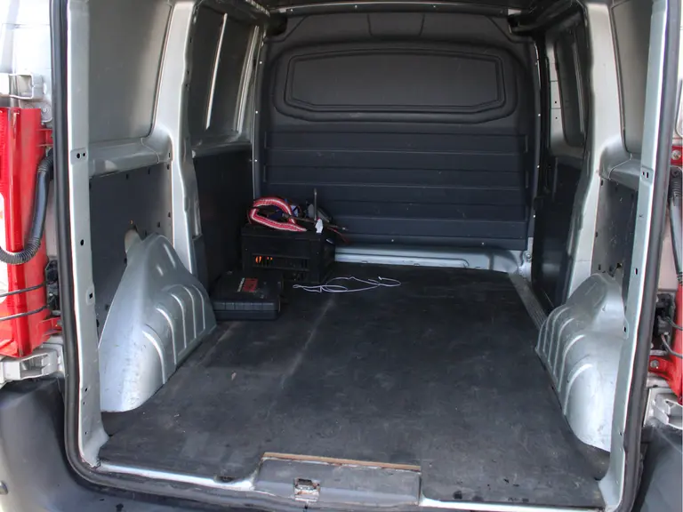 Peugeot Expert 227 1.6 HDI L1H1 Navteq 2, 3 Zitplaatsen Trekhaak, Navigatie, Cruise Control, Bluetooth, Airco afbeelding 9