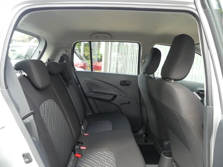 Suzuki Celerio 1.0 Comfort, Airco, Bluetooth, Elektrische ramen afbeelding 19