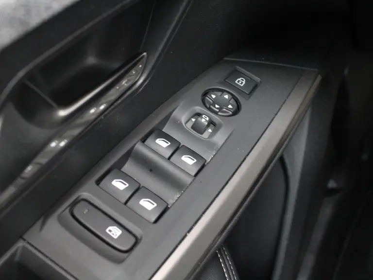 Peugeot 3008 1.2 Hybrid 136 Allure Automaat afbeelding 16