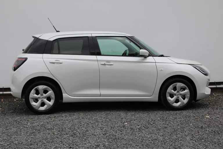 Suzuki Swift 1.2 Select Smart Hybrid , Nieuwe ORG NL auto met 6 jaar Fabrieksgarantie! afbeelding 12
