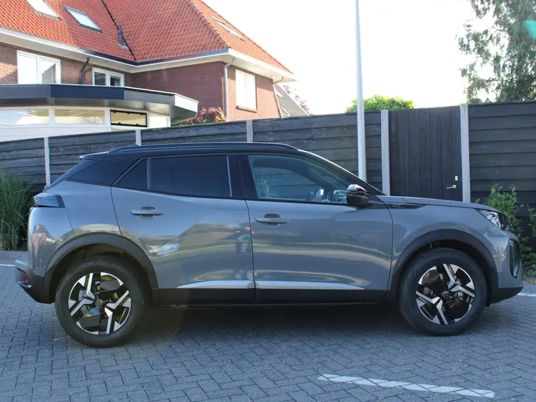 Peugeot 2008 GT 1.2 Hybrid 145PK Automaat Navigatie, Camera 360, Adaptieve cruise control, Lichtmetalen velgen afbeelding 14