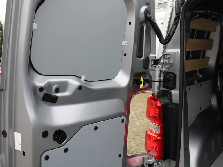 Citroën Jumpy 50kWh Driver L2H1 Navigatie, Climate Control, Keyless Go, Parkeerhulp, 100% Elektrisch! afbeelding 21
