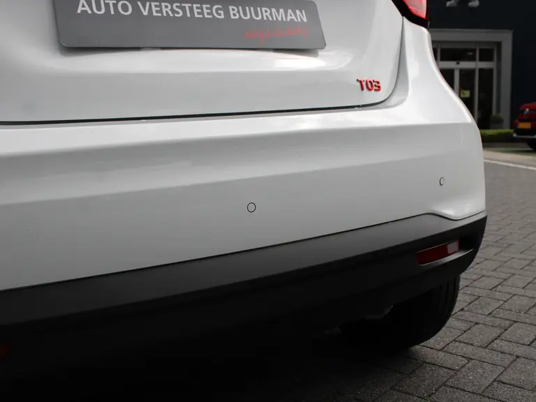 Leapmotor T03 Design 37.3 kWh Navigatie, Camera achter, Parkeerhulp achter, Audio, Keyless Start, Lichtmetalen velgen afbeelding 27
