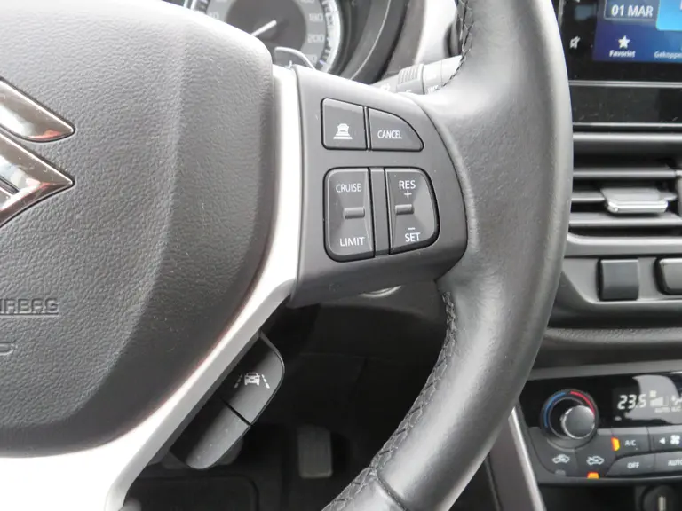 Suzuki S-Cross 1.5 Hybrid Select, Automaat, All-Seasons, ORG NL, Parkeersensoren, Applecarplay/Androidauto, 6 JAAR GARANTIE afbeelding 24