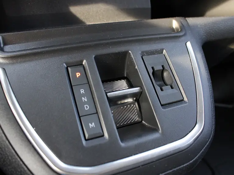 Peugeot Expert 2.0 BlueHDi 145PK EAT8 Automaat L2 Navigatie, Full-LED, Trekhaak Afneembaar, Lichtmetalen velgen, Camera achter + binnenspiegel, Betimmering laadruimte afbeelding 16